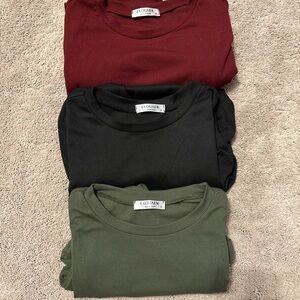 Bundle of 3 Ekouaer Maternity Short Sleeve Ribbed Tee- in Burgundy, Black, Olive